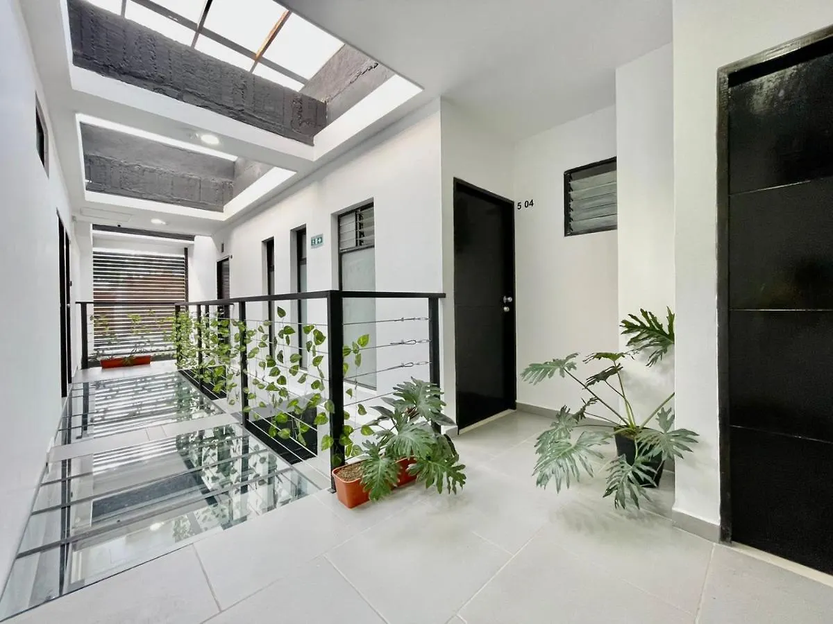 Pentagrama Graffiti Tour Apartment Medellin