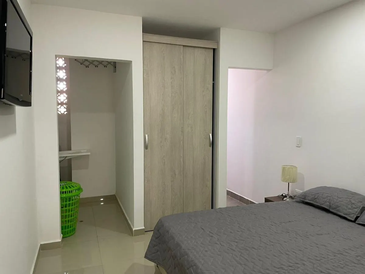 Pentagrama Graffiti Tour Apartment Medellin Colombia