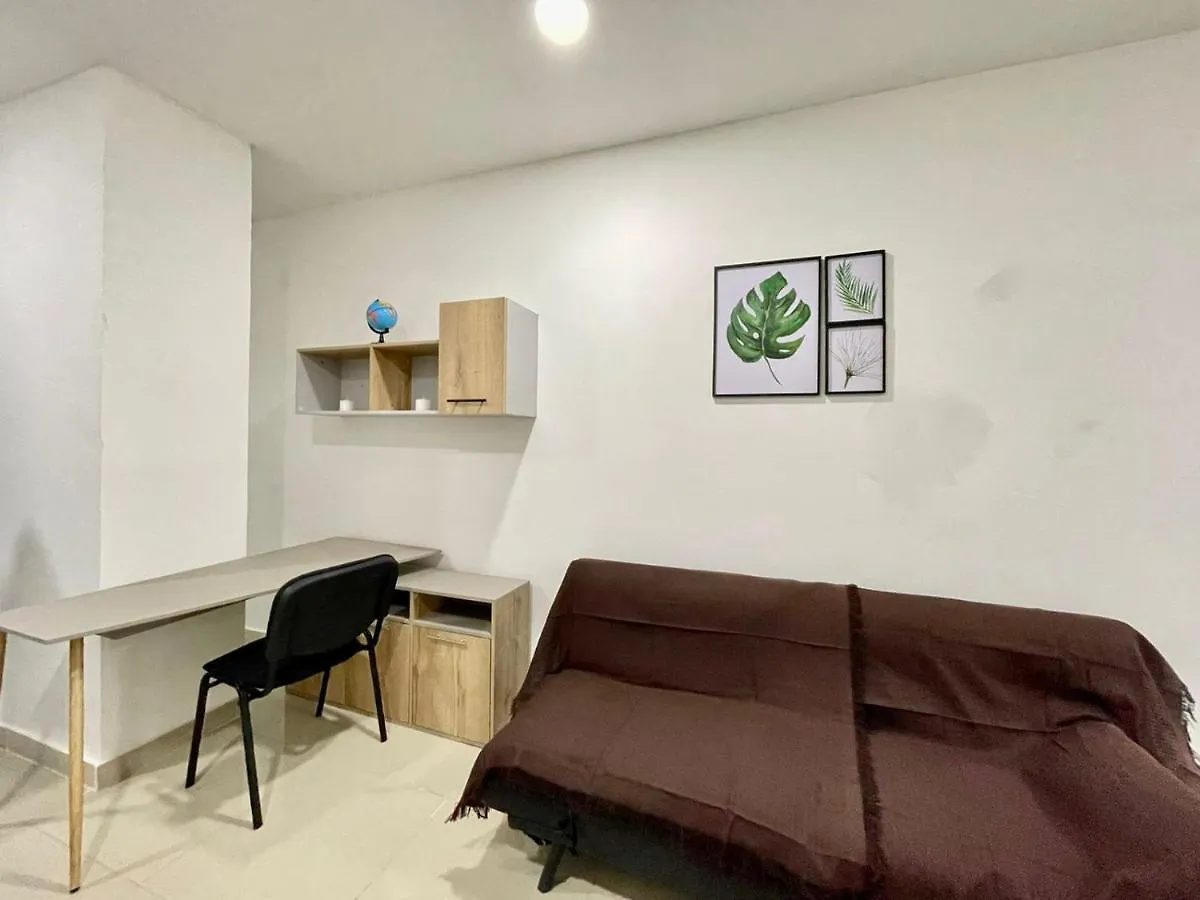 Pentagrama Graffiti Tour Apartment Medellin