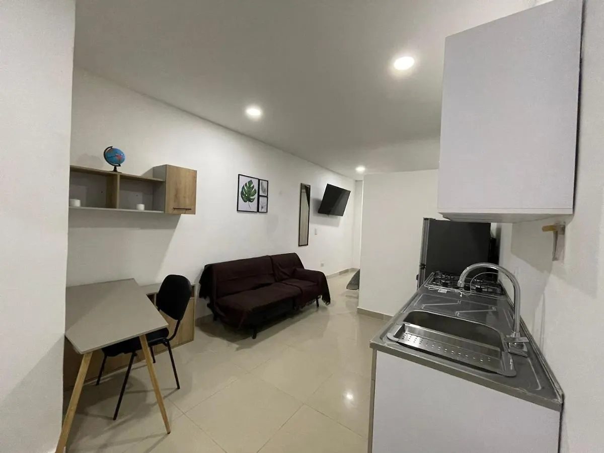 Pentagrama Graffiti Tour Apartment Medellin Colombia